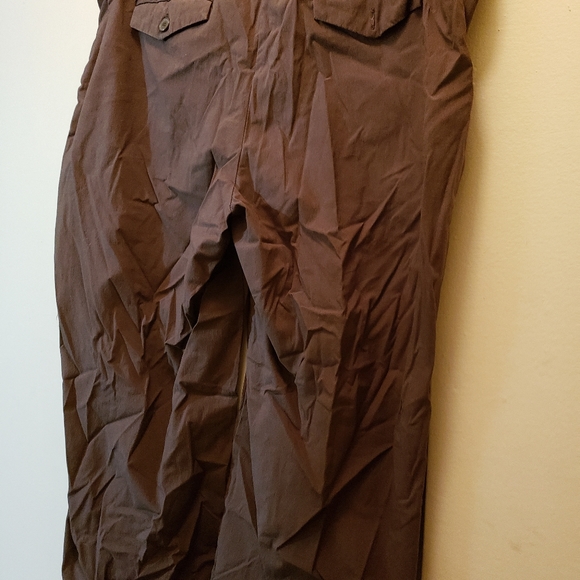 Capris - Picture 2 of 3